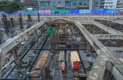 寶安區(qū)人民醫(yī)院二期項(xiàng)目喜傳捷報(bào)，主體樓棟地下室順利封頂